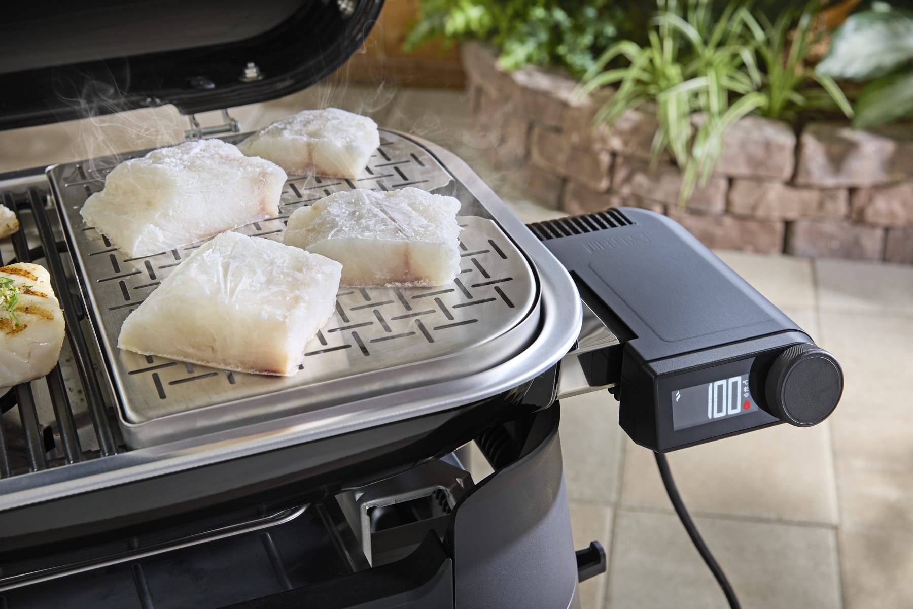 Weber Lumin Smart Electric barbecue (1502046) - Imagen 7